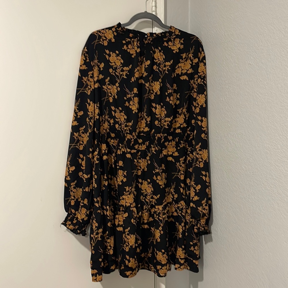 Sleeve floral dress